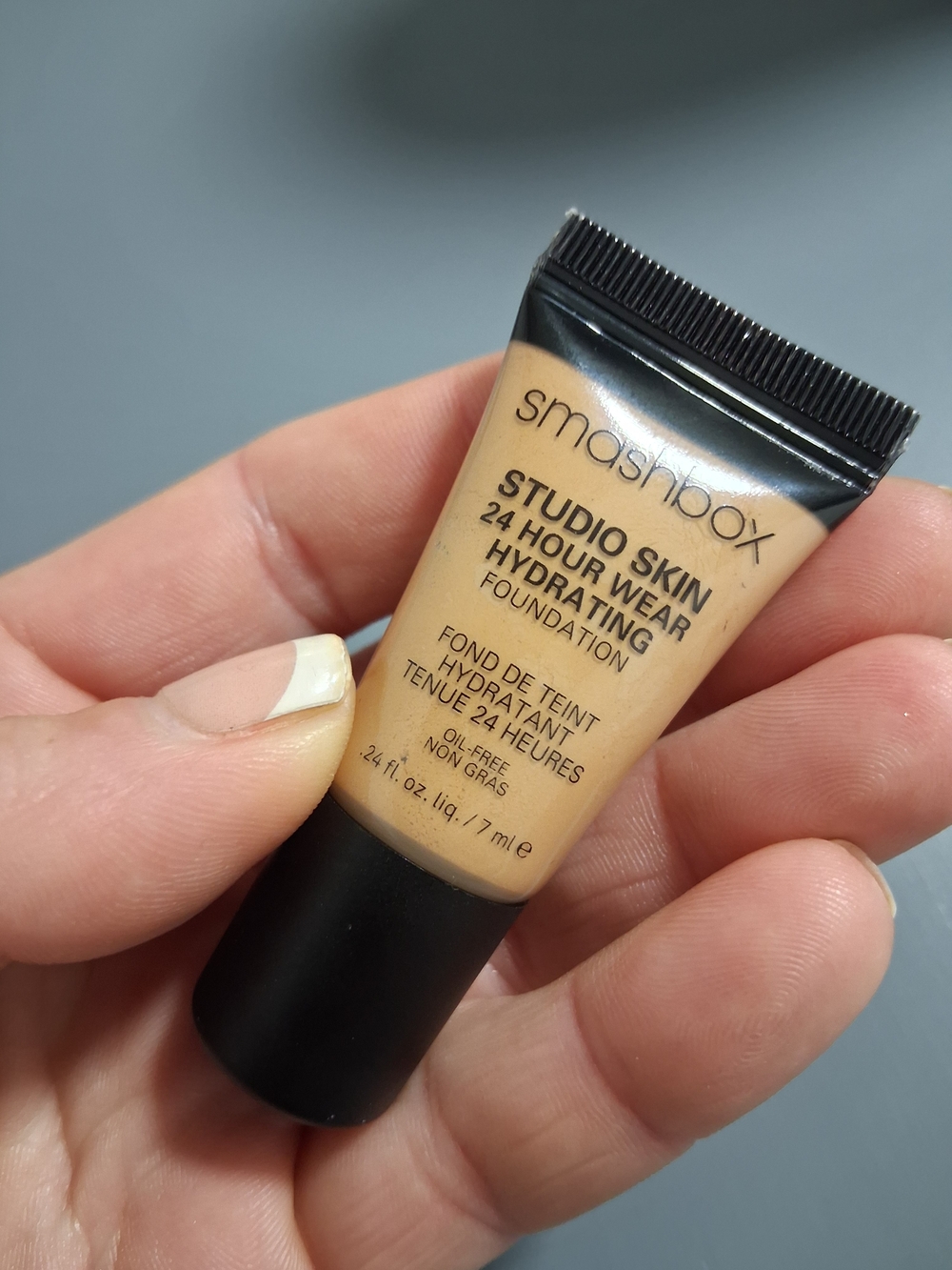 🎀 3 For $15 Or 5 For $25 Smashbox Studio Skin Hydrating Foundation - Warm Tan